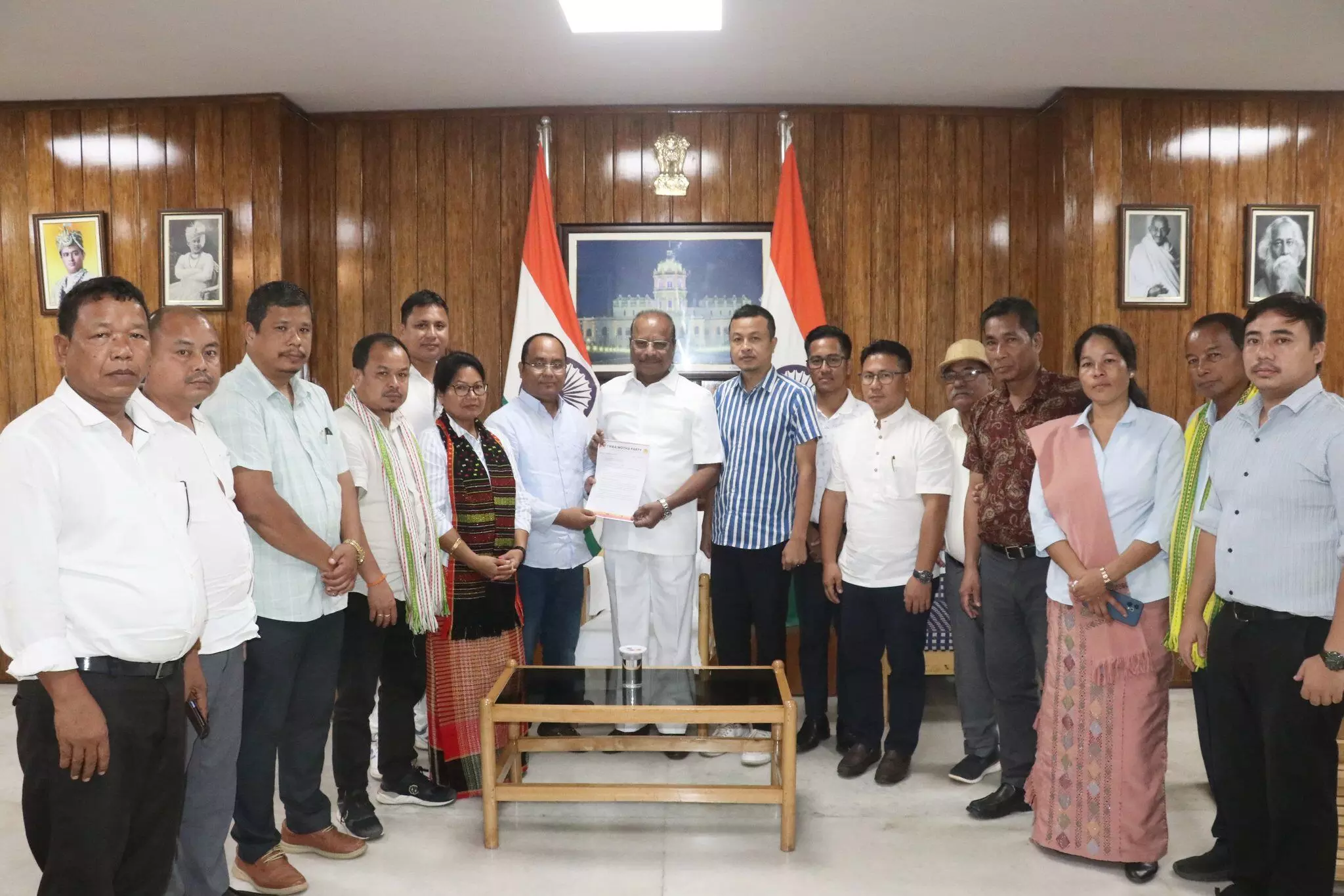 ভারতে অবৈধভাবে বসবাসকারী নাগরিকদের বিরুদ্ধে বিক্ষোভ ও প্রতিবাদে সরব তিপ্রা মথা